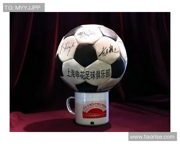 足球球星亲笔签名纪念品价值揭秘多少钱最具收藏潜力 足球球星亲笔签名纪念品价值揭秘多少钱最具收藏潜力