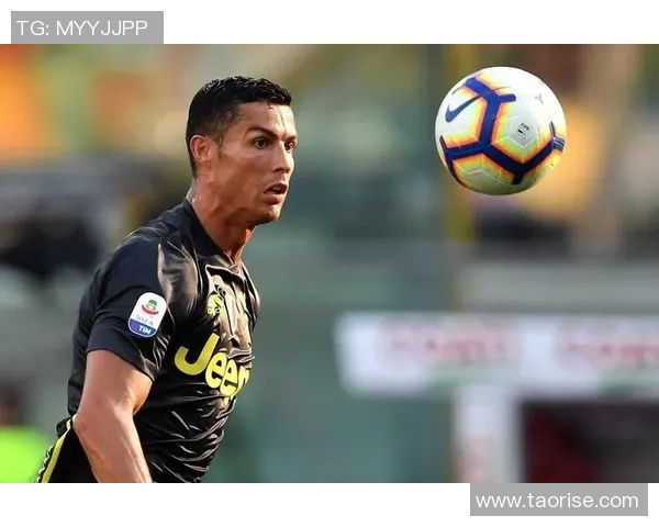 重庆隆鑫足球队球星阵容解析及关键球员表现分析